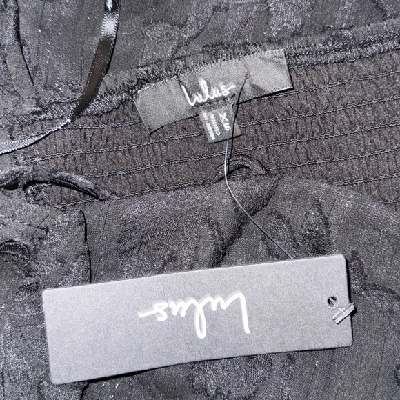 NWT Lulus Loveliest Looks Black Floral Jacquard Tie-Strap Midi Dress XS - Picture 2 of 5